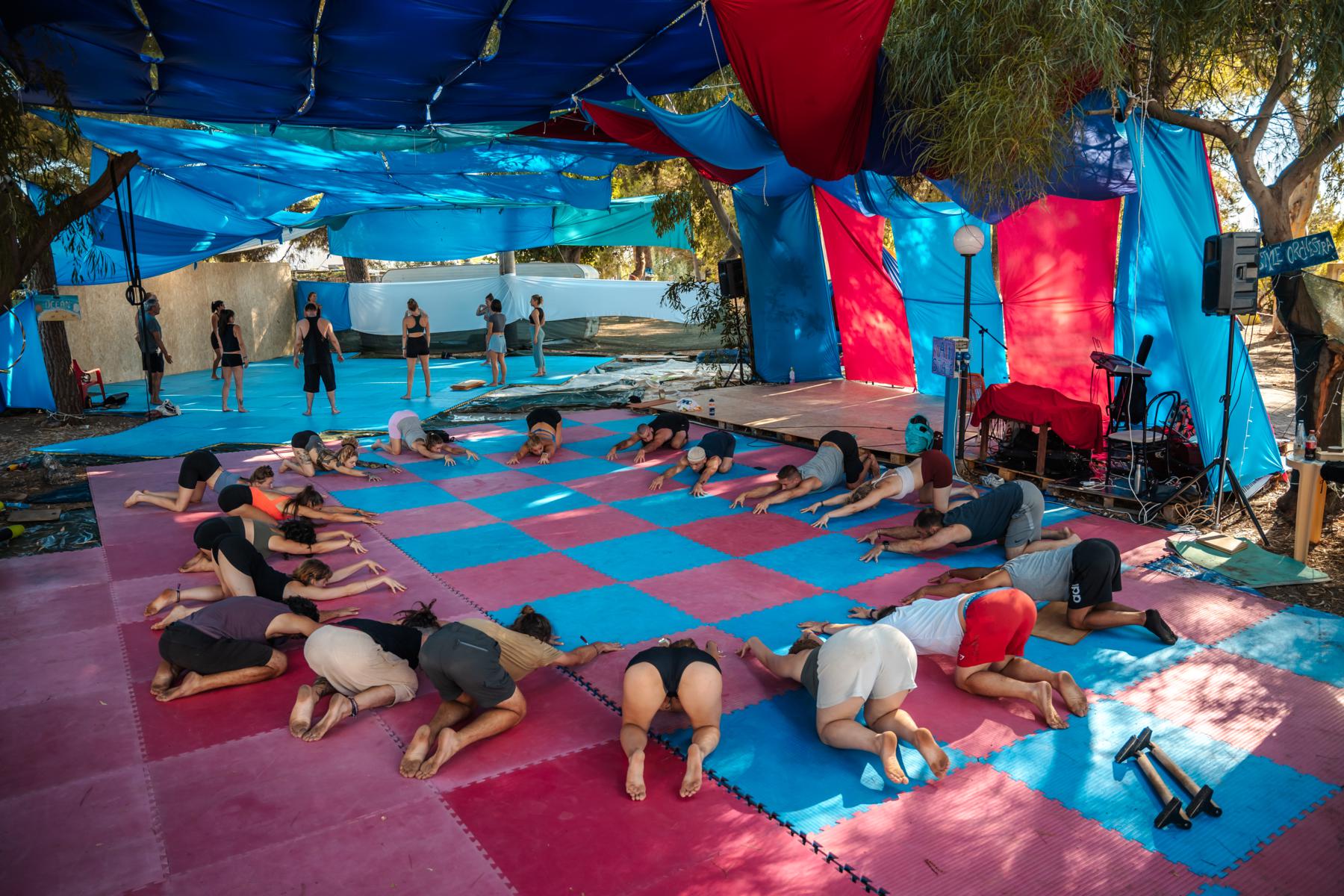 01 selected HEC23 (3)